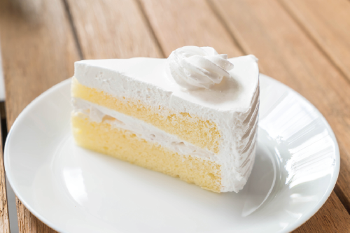 鮮奶油蛋糕分為天然反式脂肪和人工反式脂肪